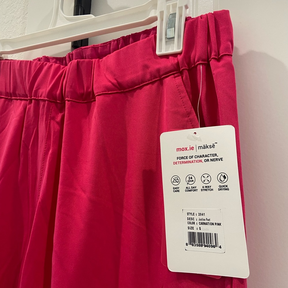 BRAND NEW Moxie Scrub Pants